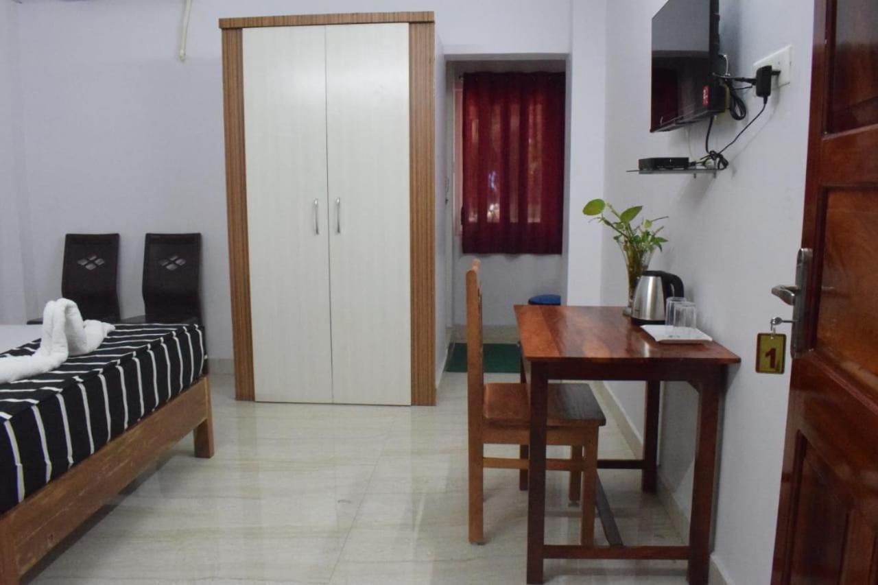 Aashrey Bed And Breakfast 布莱尔港 外观 照片